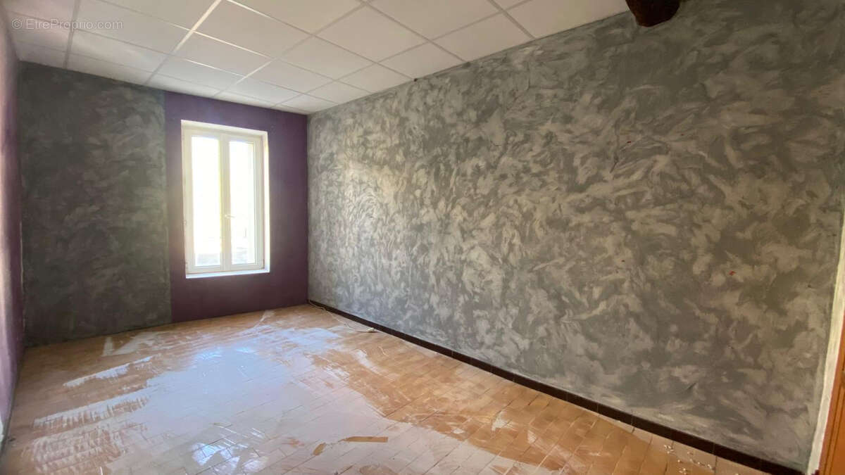 Maison à LEZIGNAN-CORBIERES