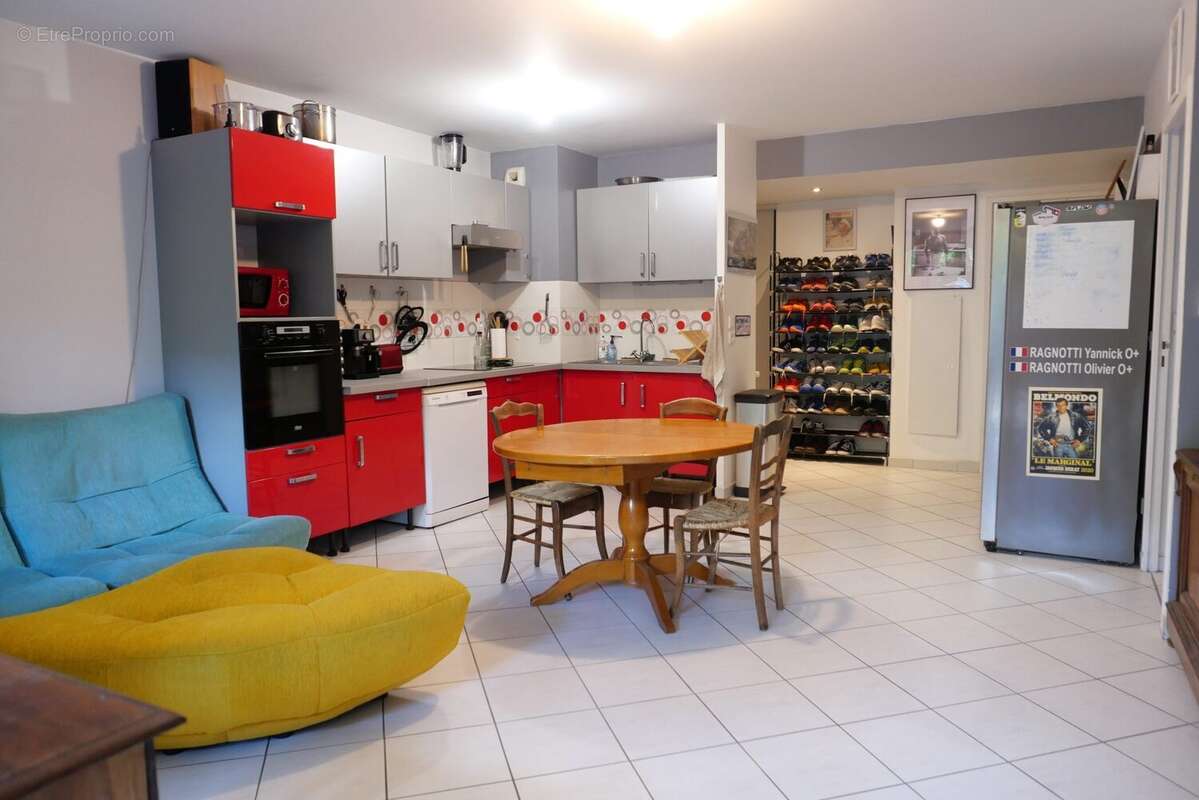 Appartement à LYON-9E