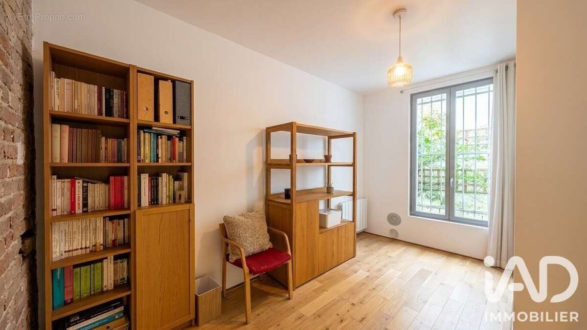 Appartement 27 m² à Saint-Denis  - photo 3