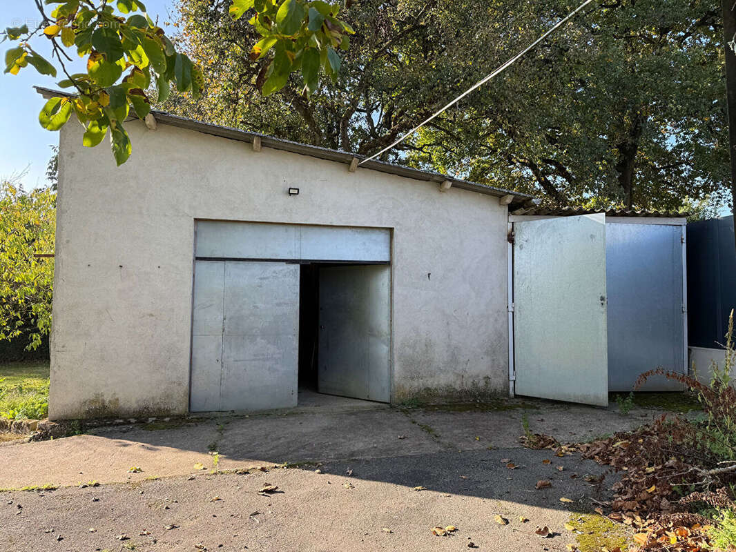 Maison à VOUNEUIL-SOUS-BIARD