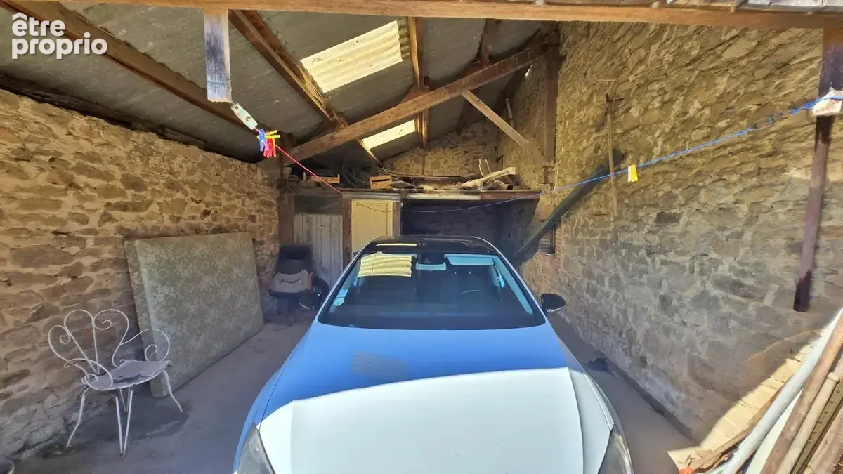 Maison de village en Pierre 5p + Grange + Garage + Jardin - Proche Saint-Junien - photo 17
