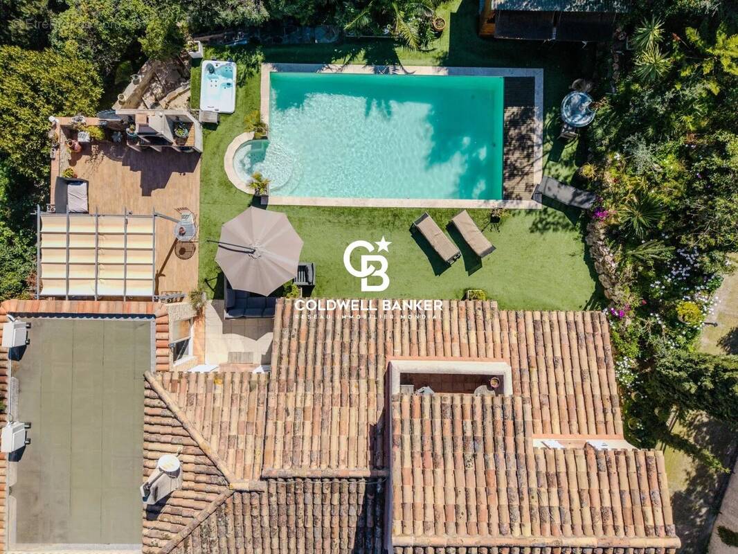 Maison à CAVALAIRE-SUR-MER