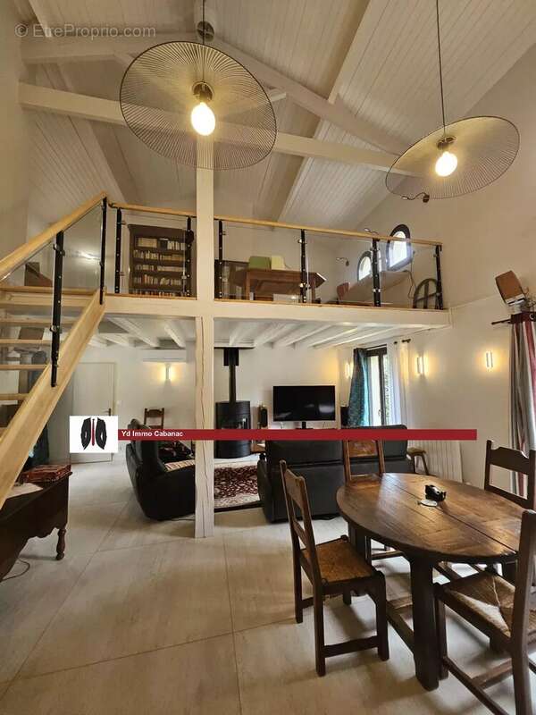 Maison à CABANAC-ET-VILLAGRAINS