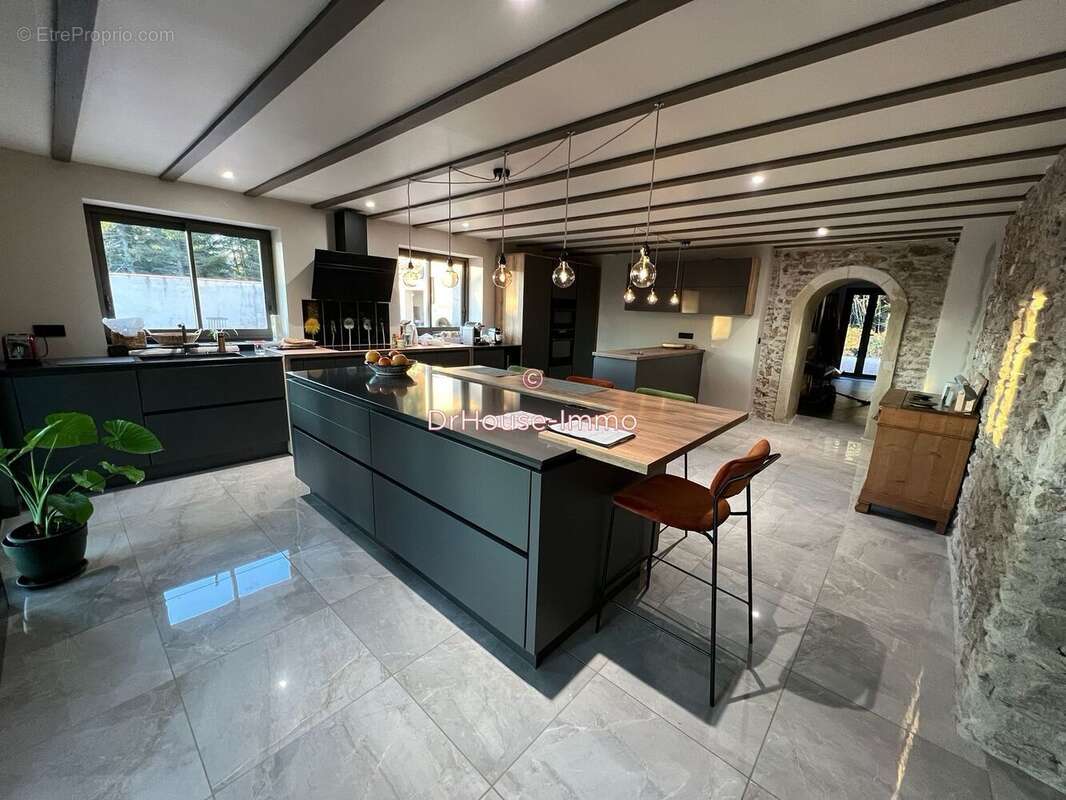 Maison à SAINT-DENIS