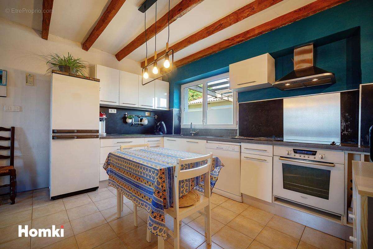 Maison/Villa T5 de 120 m2 à Laboutarie 81120 - photo 2