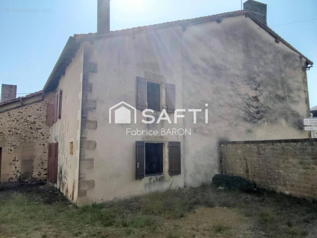 Photo 1 - Maison à PRESSAC