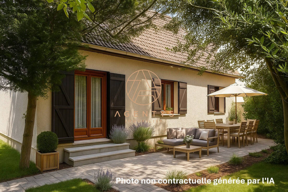 Maison à LE PLESSIS-TREVISE
