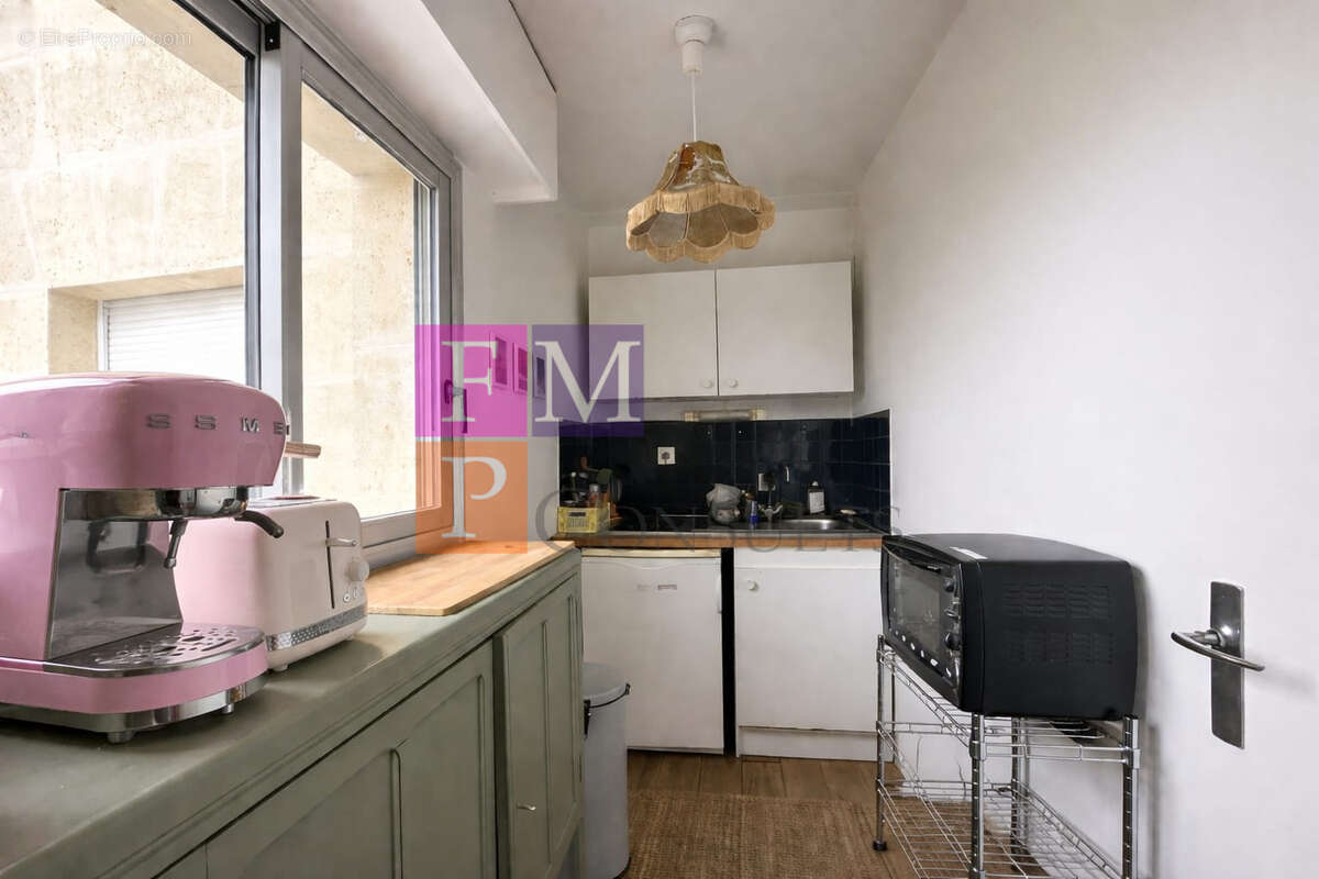 Appartement à PARIS-20E