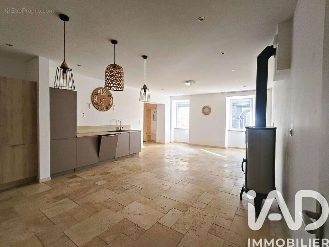 Photo 7 - Maison à BERRIAS-ET-CASTELJAU