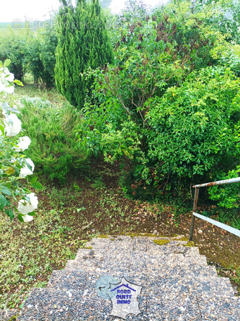 Maison à SAINT-BOMER-LES-FORGES