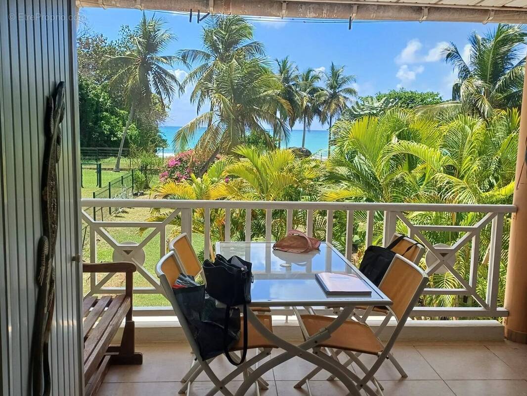 Appartement à LE GOSIER