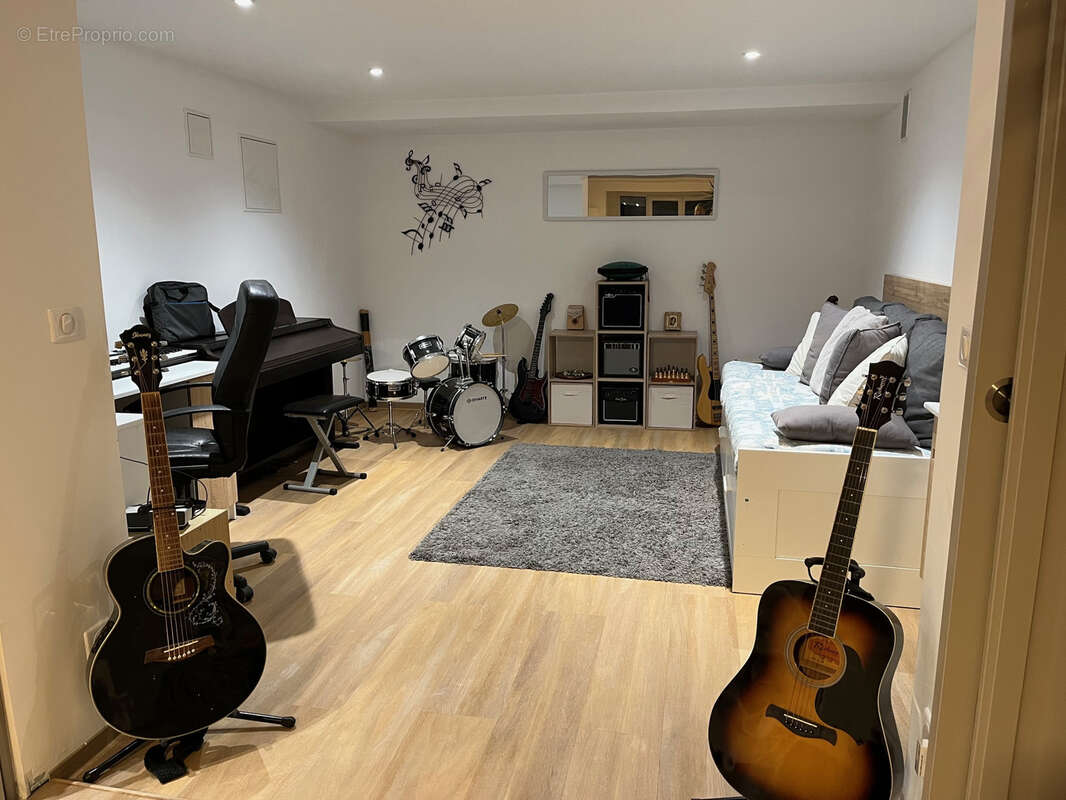 Maison à PIERREVERT