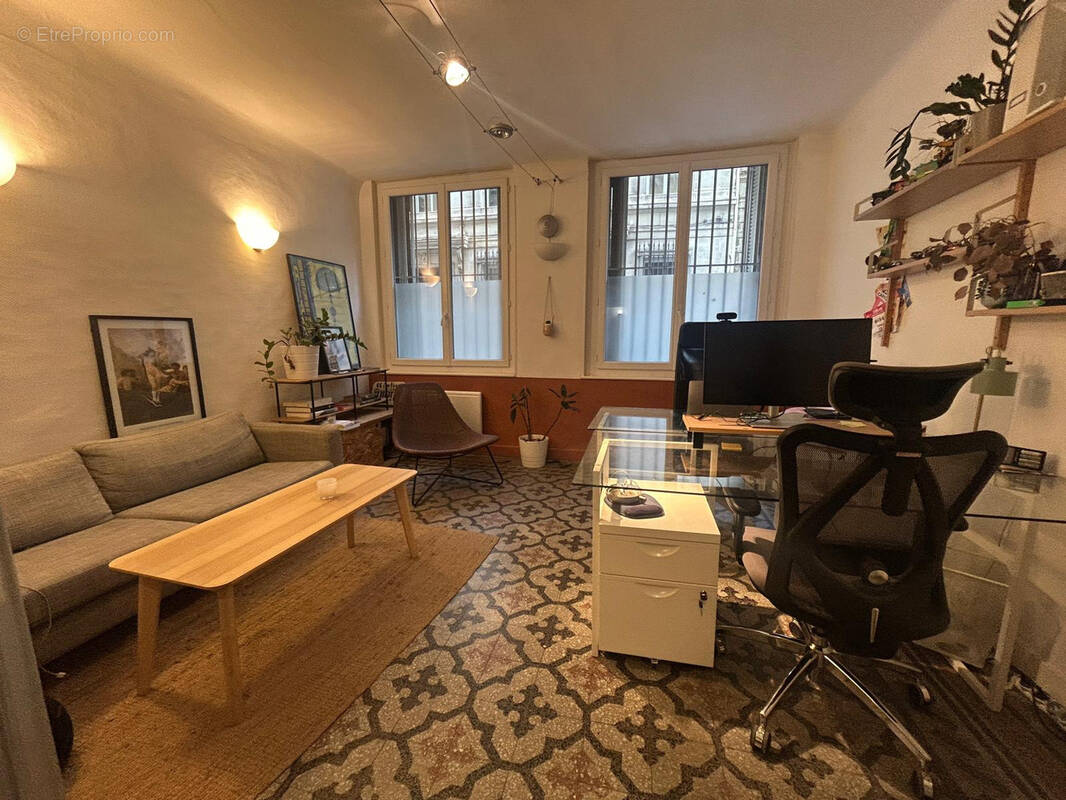 Commerce à MARSEILLE-6E