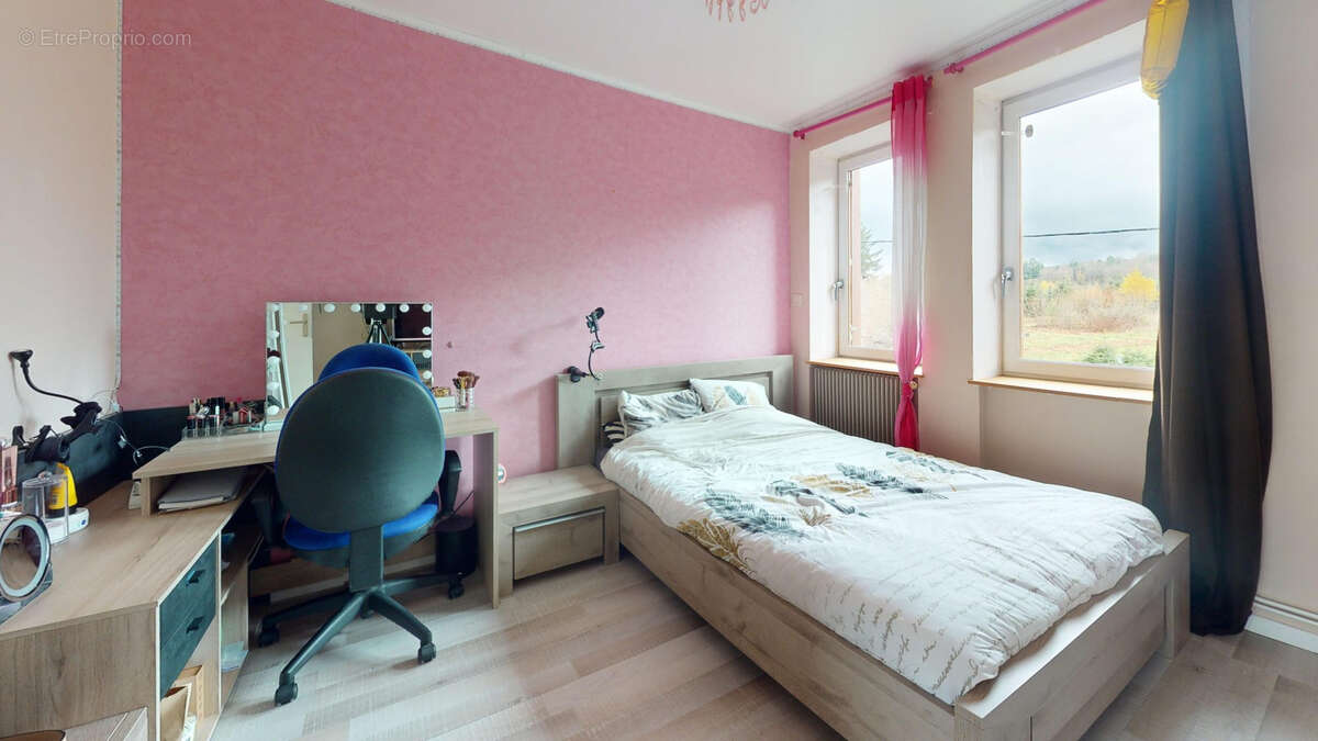 Maison à SAINT-DIDIER-EN-VELAY