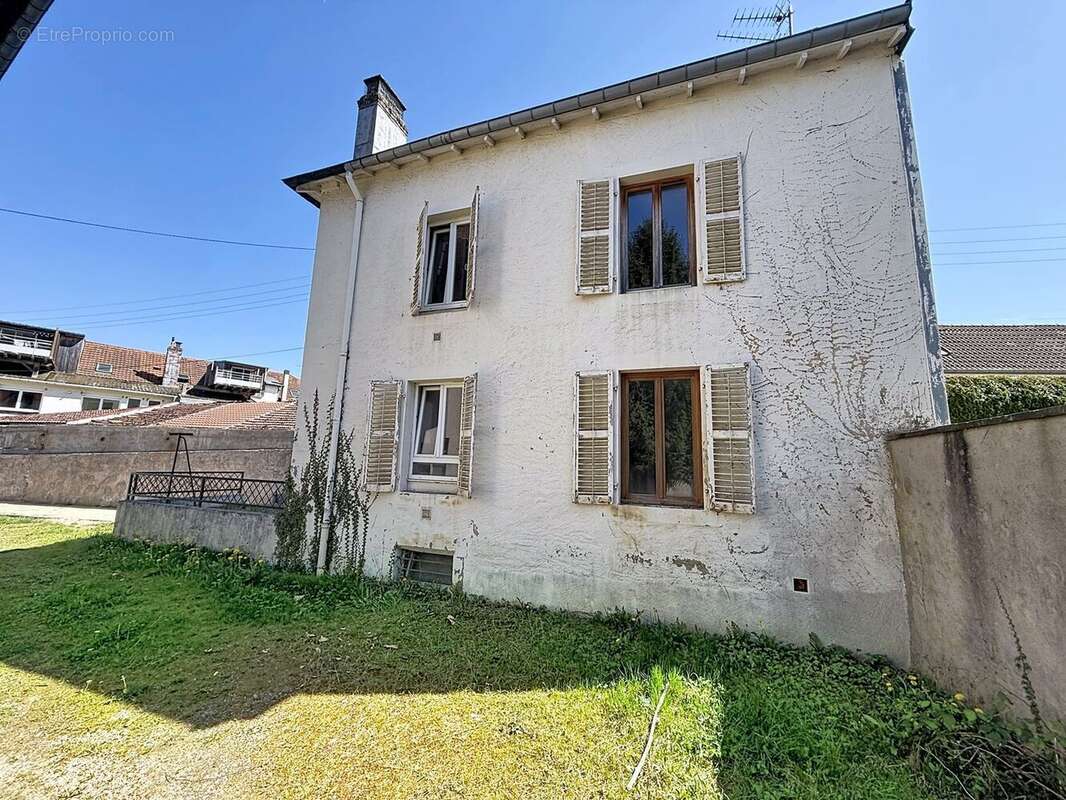 Maison à REMIREMONT