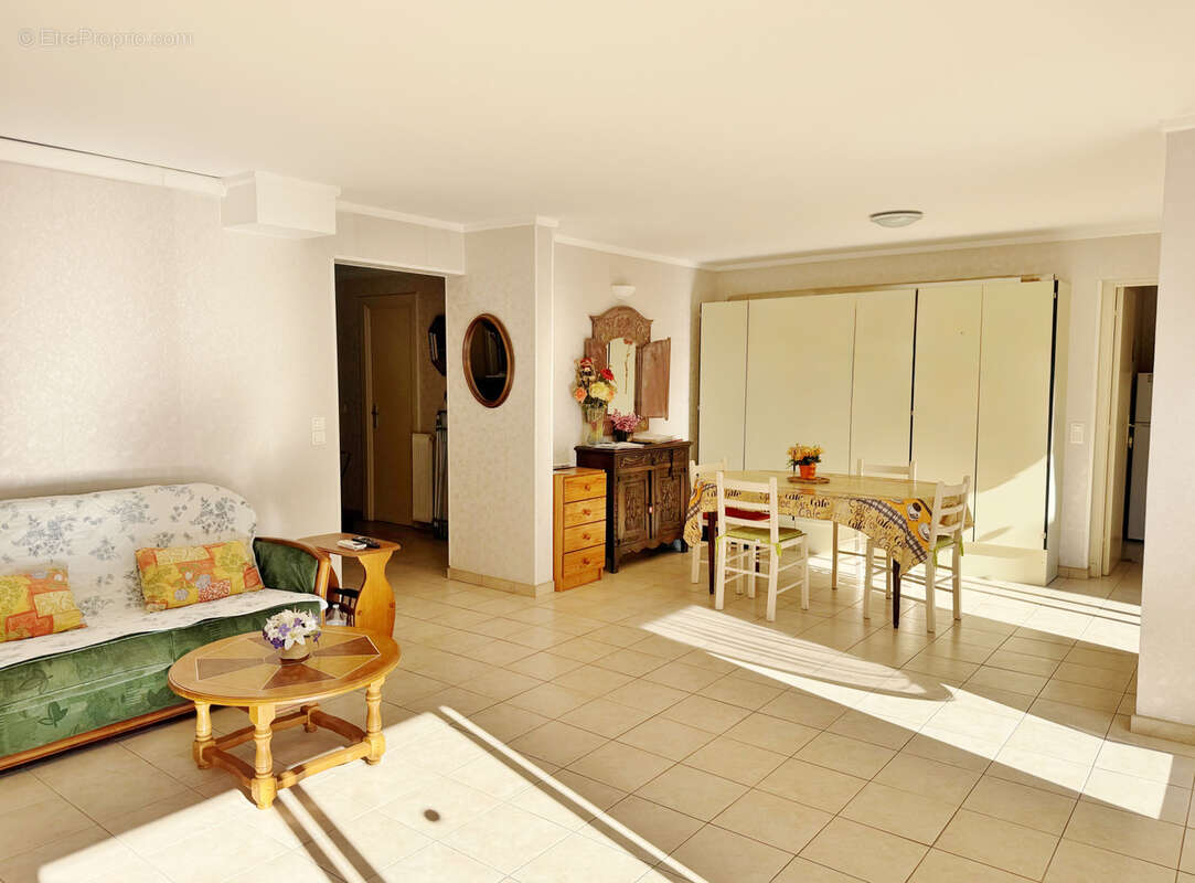 Appartement à SAINT-RAPHAEL