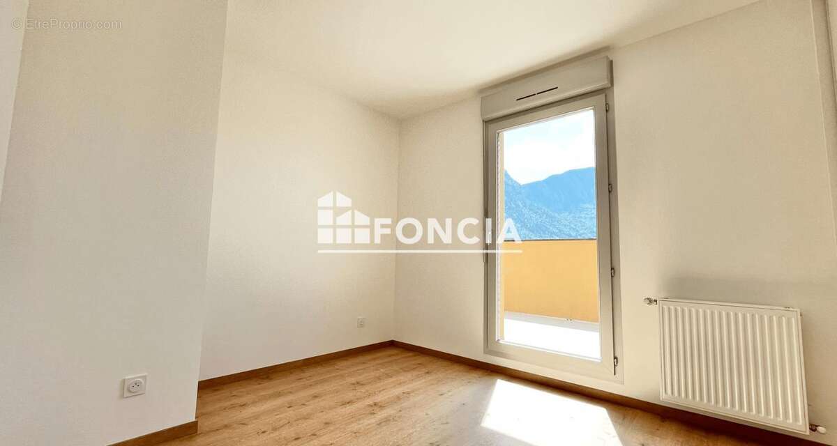 Appartement à CLUSES