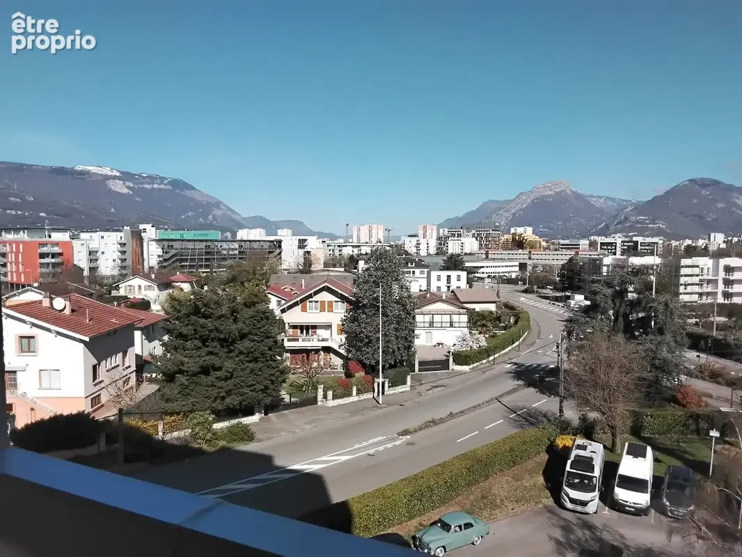 Appartement à ECHIROLLES