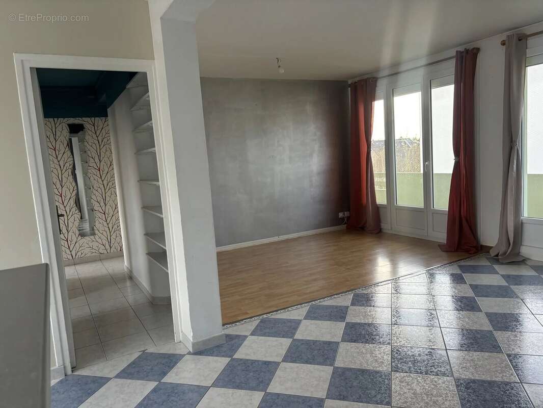 Appartement à SAINT-QUENTIN