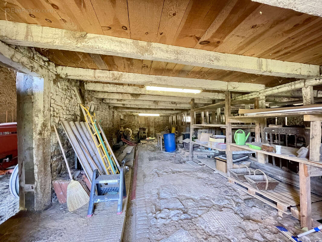 Maison à SAINT-CHRISTOPHE