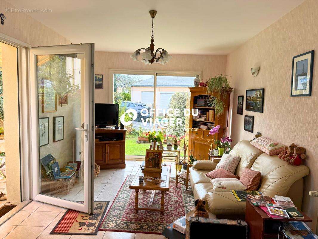 Maison à MALESTROIT