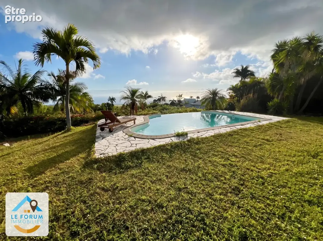 Tampon 97430 - villa f6 avec piscine - fonctionnelle - varangue - vue degagee littoral - photo 4