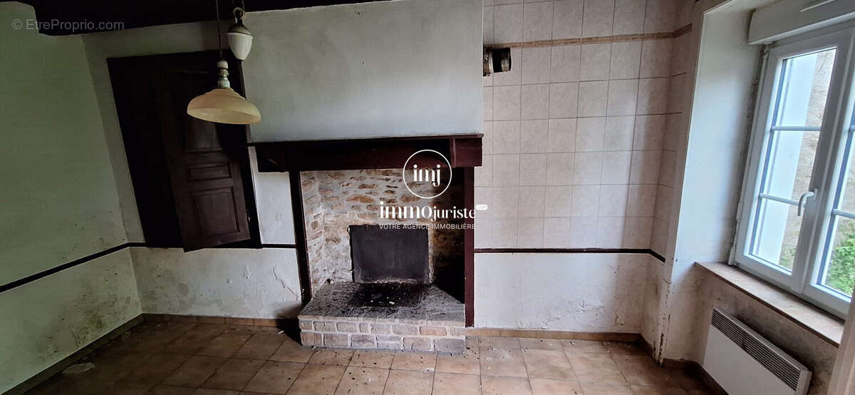 Maison à LINARDS