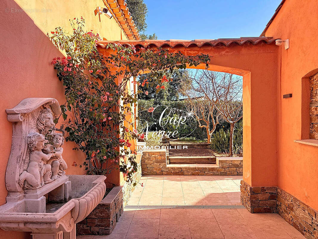 Maison à CAVALAIRE-SUR-MER