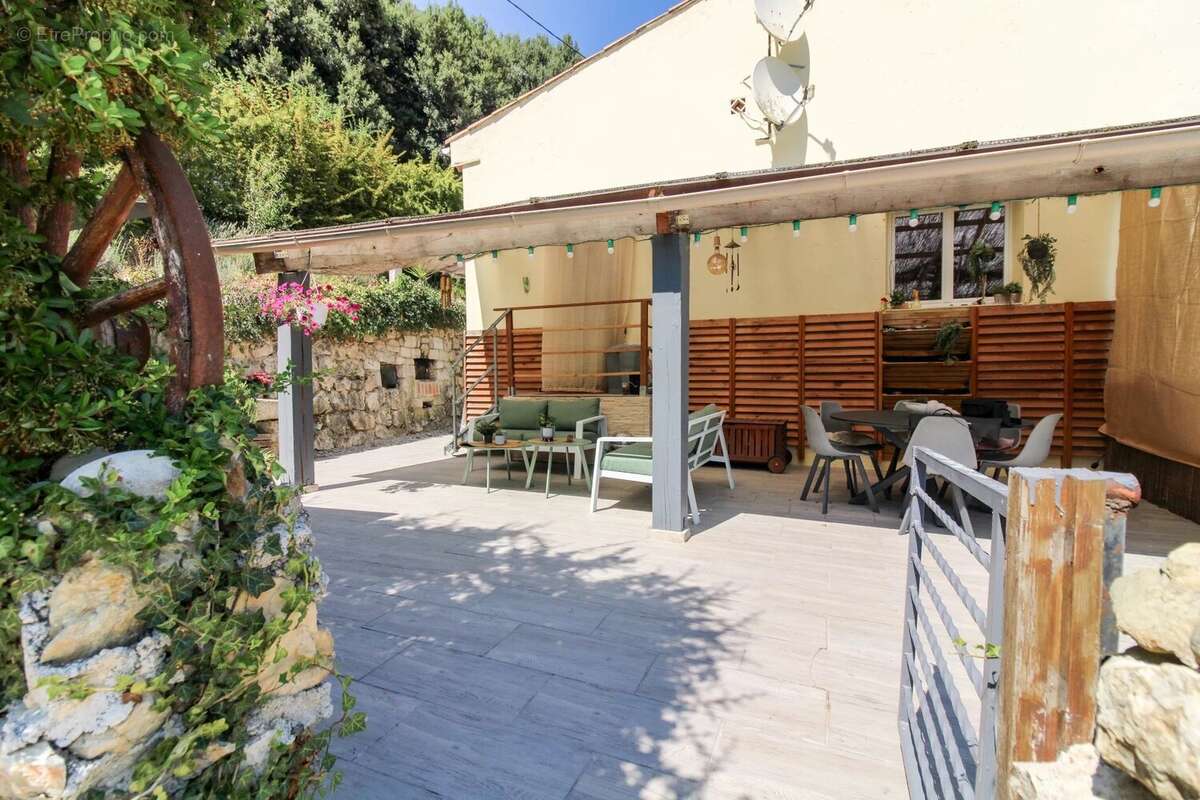 Gilette//Maison individuelle//208 m²//8 Pièces - photo 25