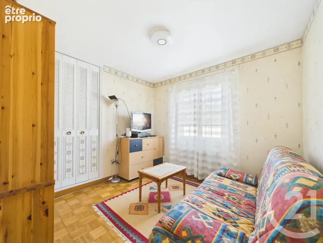Maison 5 pièces 84 m² à vendre à Chartres (28000) - photo 6