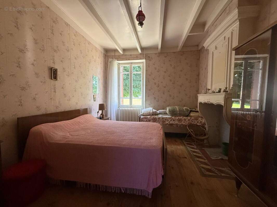 Maison à BESSAC