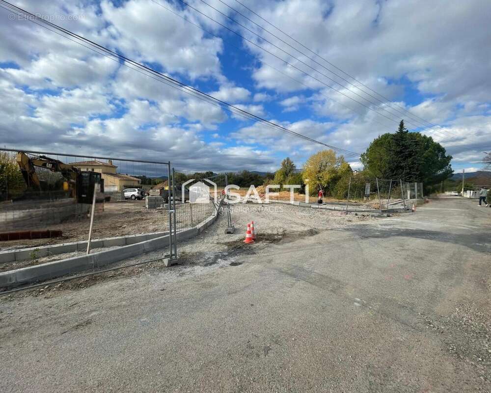 Photo 3 - Terrain à GIGNAC