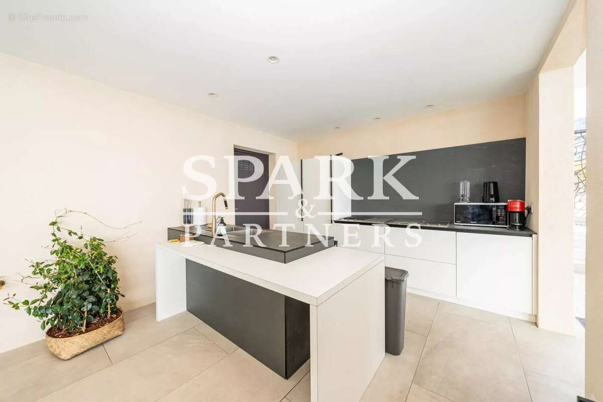 Maison à ROQUEBRUNE-CAP-MARTIN