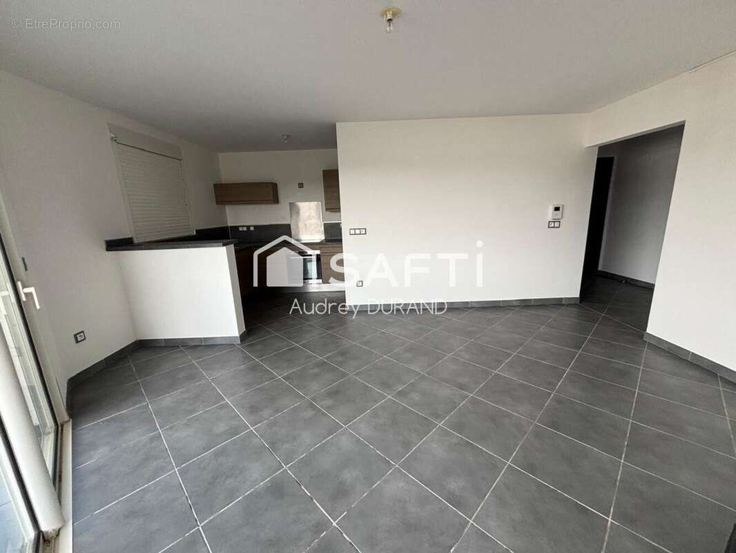 Photo 3 - Appartement à CAYENNE