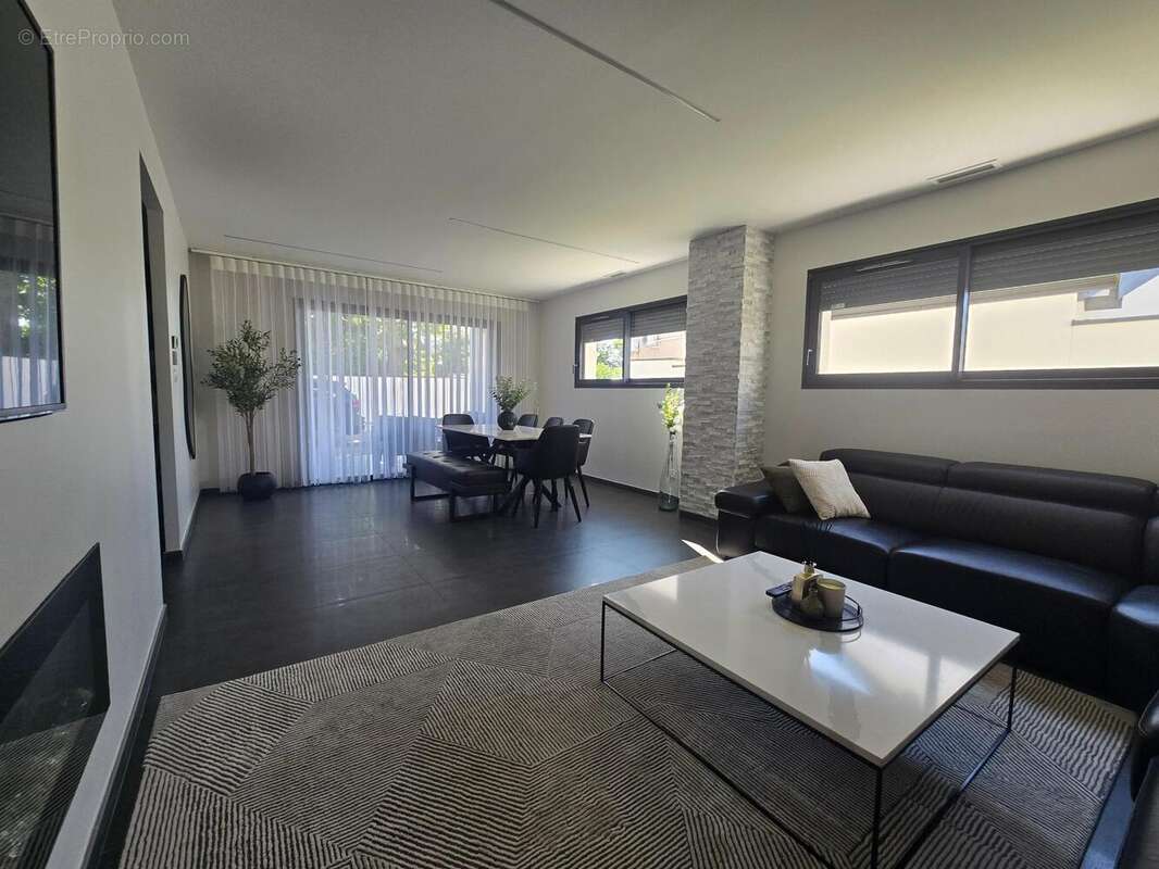 Photo 3 - Maison à GRIGNY