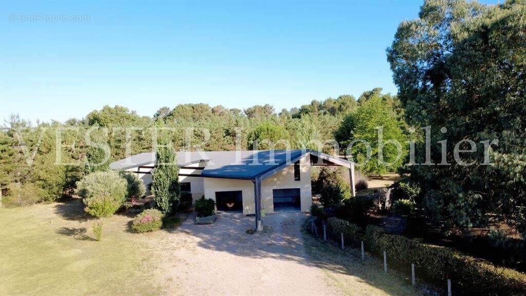 Superbe maison d'architecte dans un écrin de nature - photo 16