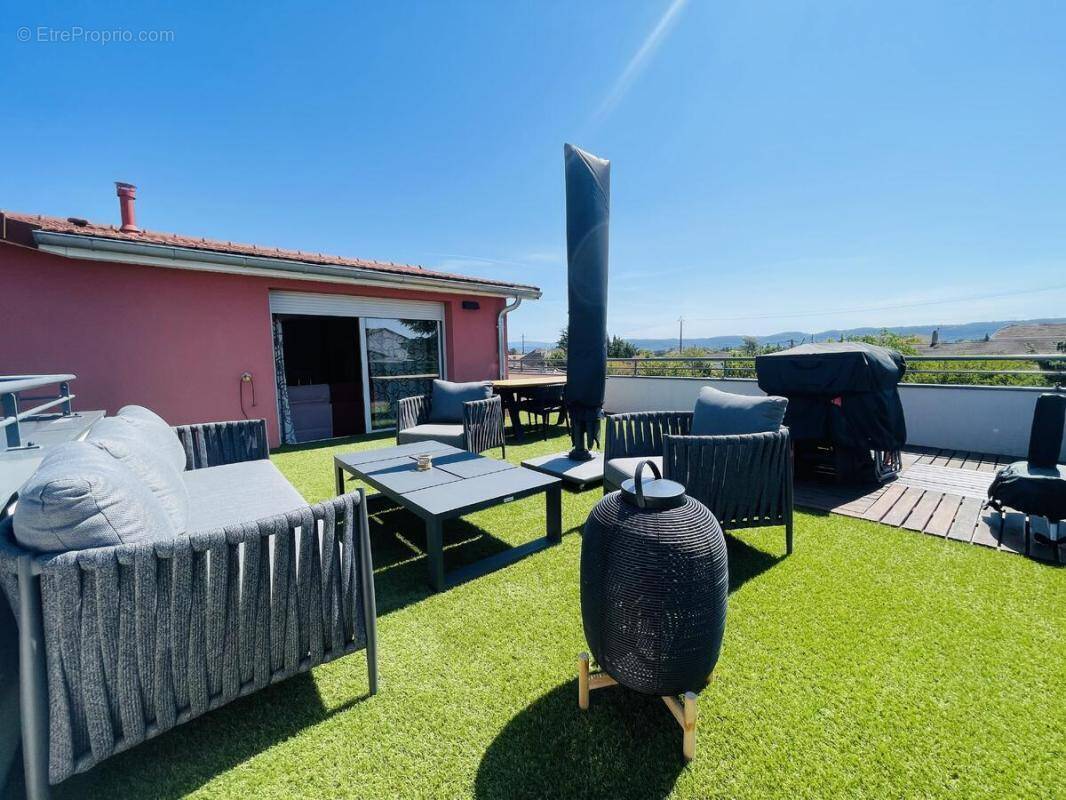 Appartement à LOYETTES
