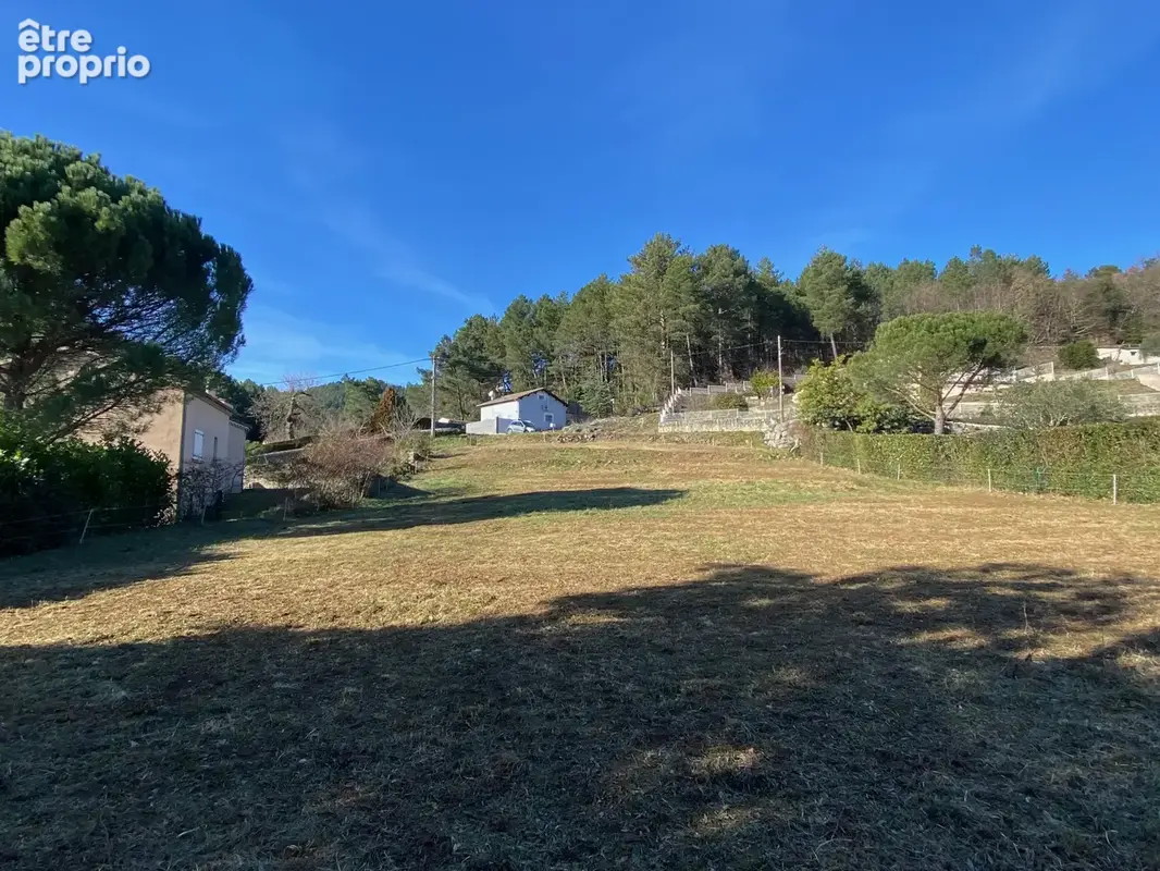A 5 minutes d’AUBENAS, Terrain de 1555m2 environ - photo 4