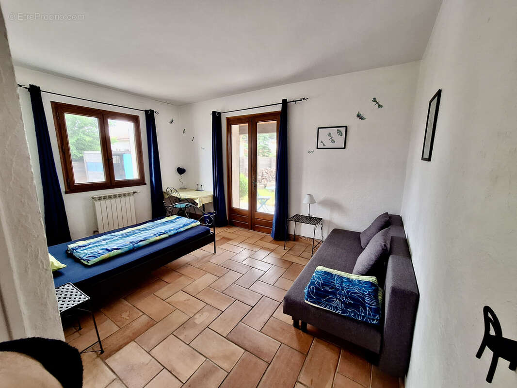 Maison à BAGNOLS-SUR-CEZE