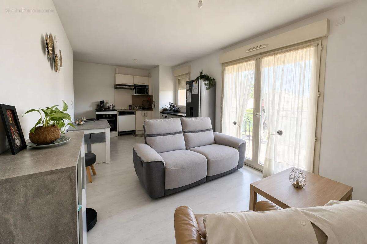 Appartement à AULNAT