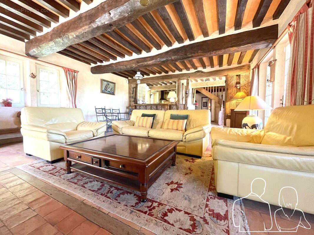 Maison à LES PREAUX