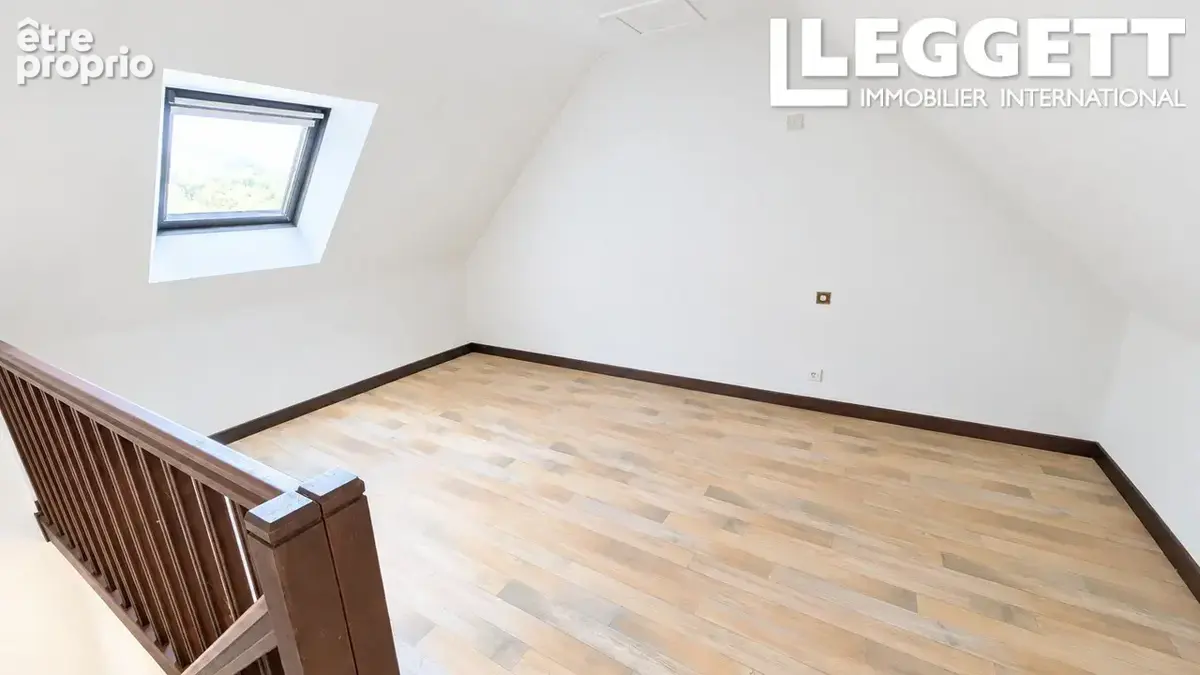 Longère traditionnelle divisée en 3 logements – 157 m² habitables au total, terrain de 4 522 m² - photo 5