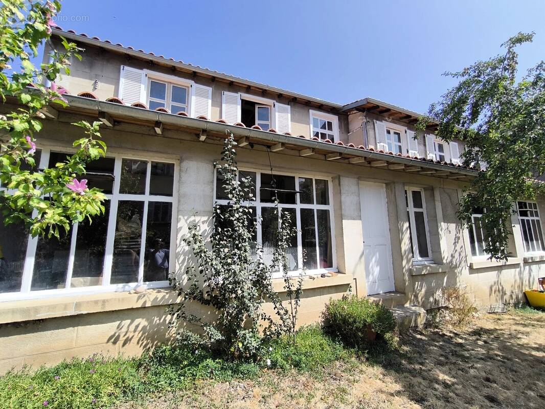 Maison à SAINT-JUNIEN