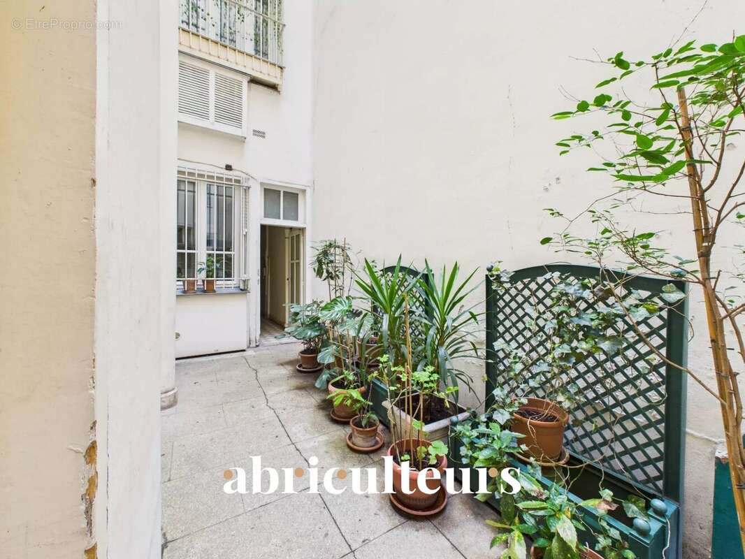 Appartement à PARIS-6E