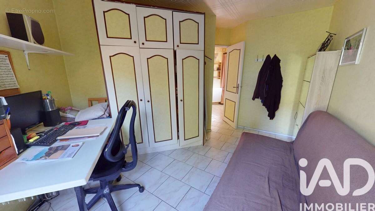 Photo 9 - Maison à SAVIGNY-LE-TEMPLE