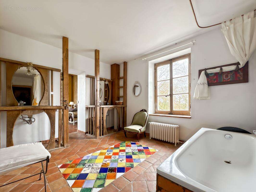 Maison à SAINT-JEAN-FROIDMENTEL