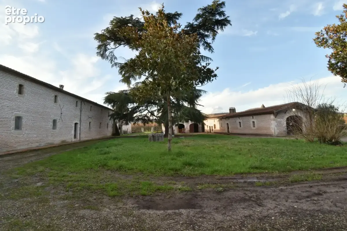 Propriete équestre et son château, à vendre 14 pièces LE TEMPLE SUR LOT (47) - photo 27