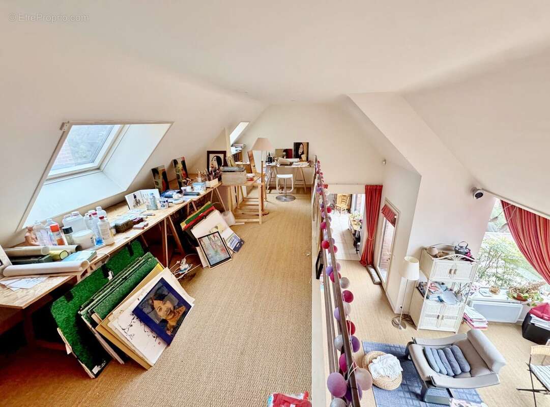 Maison à ENNETIERES-EN-WEPPES