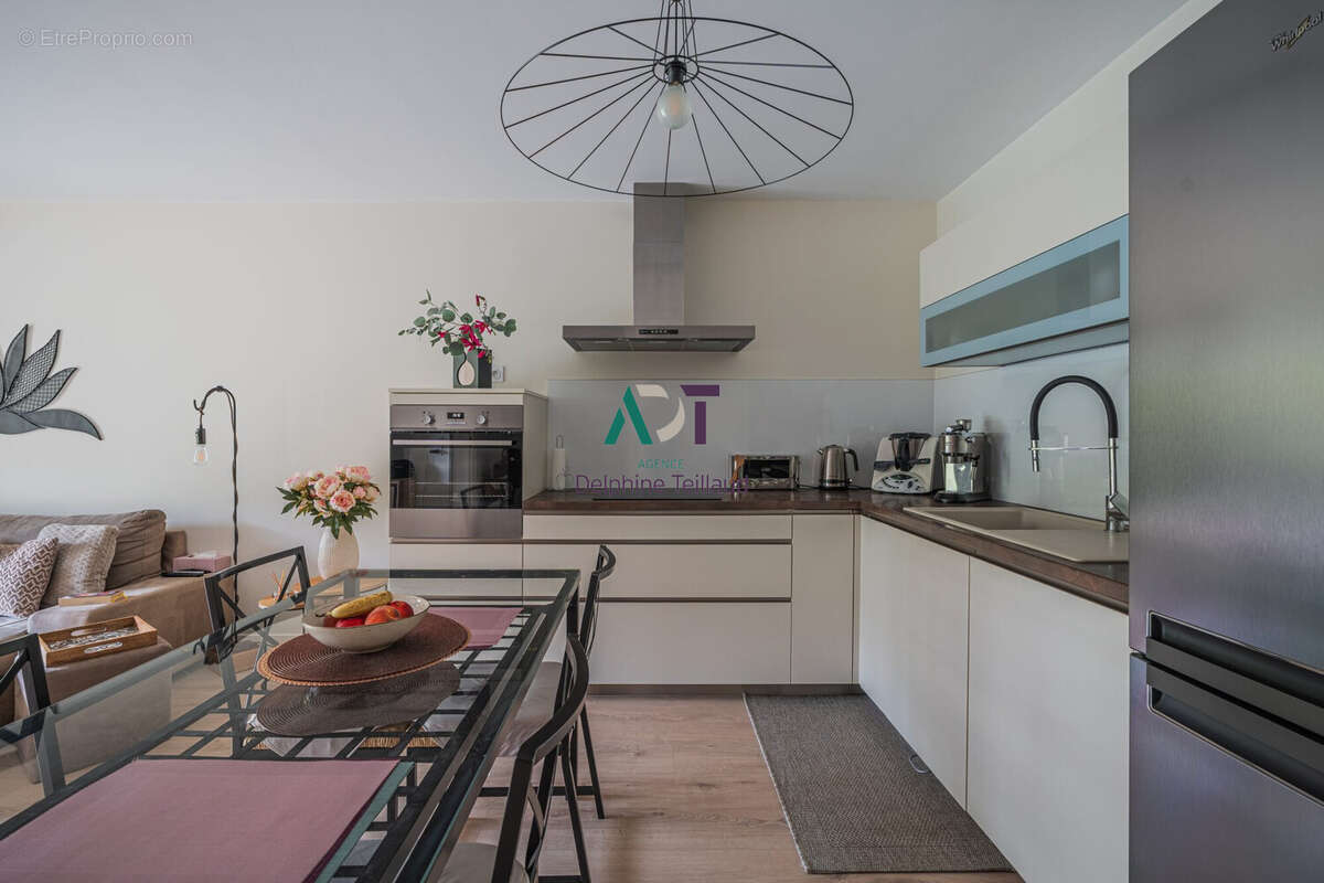 Appartement à MEYLAN