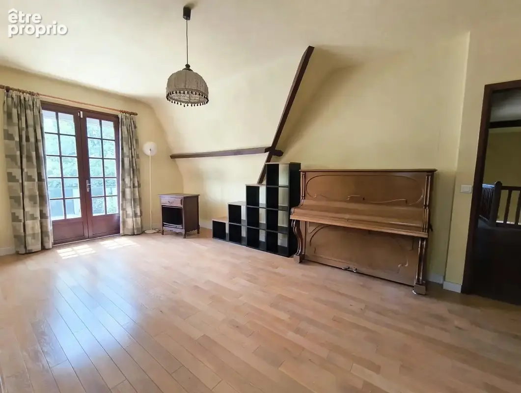 Propriété familiale rare 173 m2 — Terrain 1 080 m2 — Vue imprenable sur la forêt — Promenade de la Bièvre - IG - photo 10